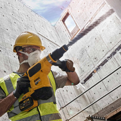 Купити Перфоратор акумуляторний безщітковий SDS MAX DeWALT DCH481X2. Офіційний фірмовий магазин Dewalt Stanley Black+Decker Bostitch, фірмова гарантія