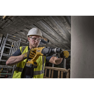 Купити Перфоратор акумуляторний безщітковий SDS-Plus DeWALT DCH133NT. Офіційний фірмовий магазин Dewalt Stanley Black+Decker Bostitch, фірмова гарантія