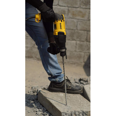 Купить Перфоратор сетевой SDS-Plus DeWALT D25143K. Официальный фирменный магазин Dewalt Stanley Black+Decker Bostitch
