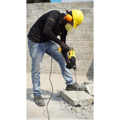 Купить Перфоратор сетевой SDS-Plus DeWALT D25143K. Официальный фирменный магазин Dewalt Stanley Black+Decker Bostitch