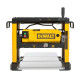 Купить Станок рейсмусный сетевой DeWALT DW733. Официальный фирменный магазин Dewalt Stanley Black+Decker Bostitch